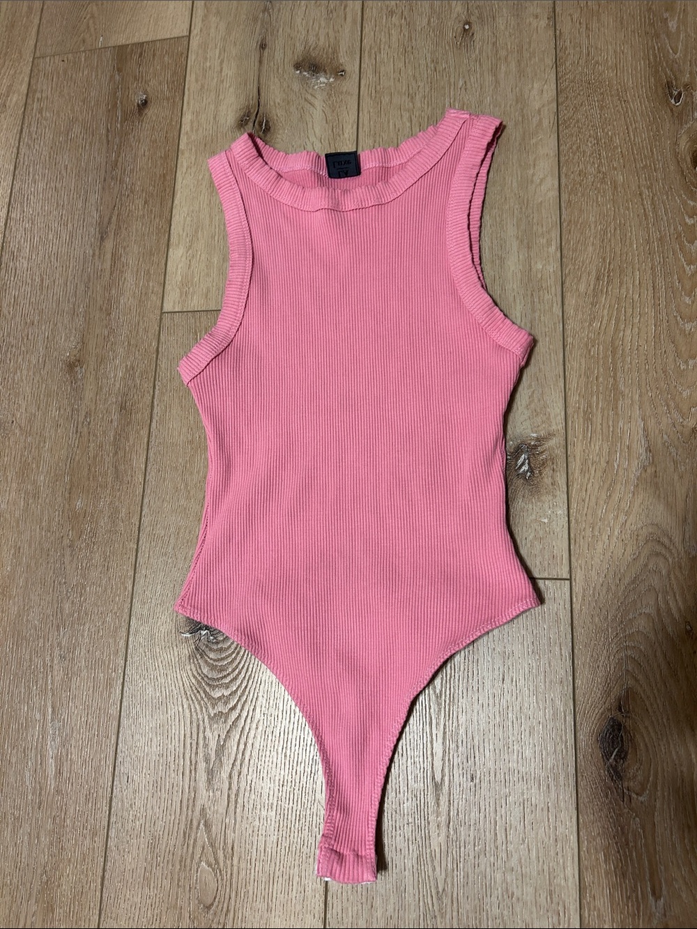 LA Luxe Knit Bodysuit Top Women Size Small Ribbed, Gently Used.